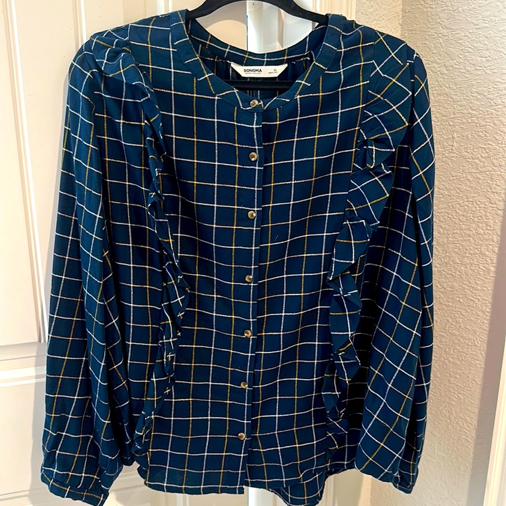 Plaid Navy Sonoma top